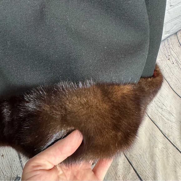 Vintage John T. Shayne Stegari Women’s Virgin Wool Fur Trimmed Coat size M/L - Picture 12 of 16